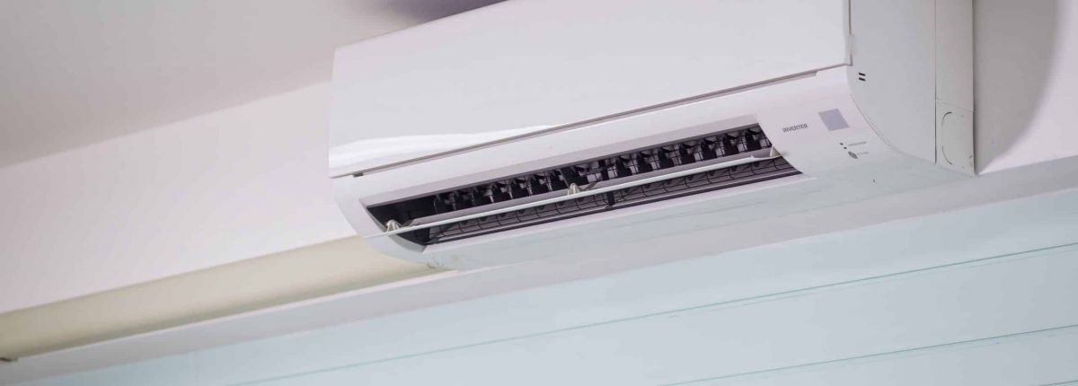 What causes an air conditioner to turn on and off frequently?